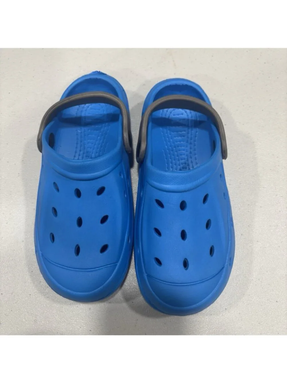 Lily & Dan Unisex Kids Blue/Gray Slip-On Clog Shoes w/ Heel Strap, Logo sz 2/3